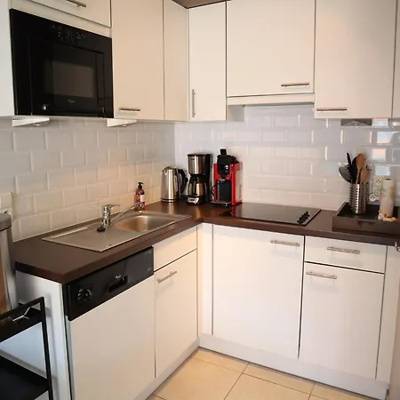 דירה In Near The Marina *