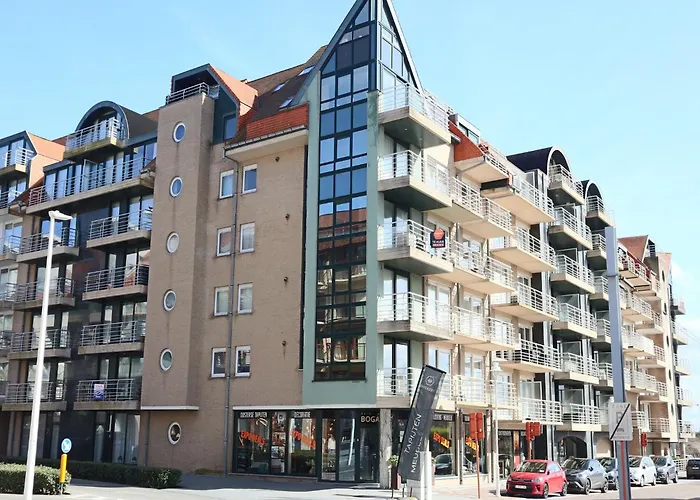 Апартаменты In Near The Marina Ньивпорт