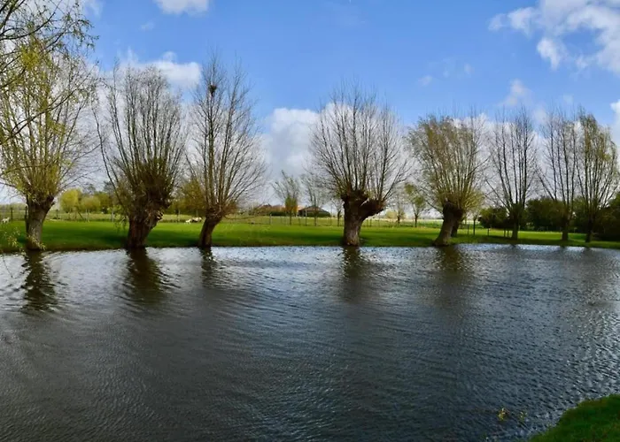 Апартаменты In Near The Marina Ньивпорт